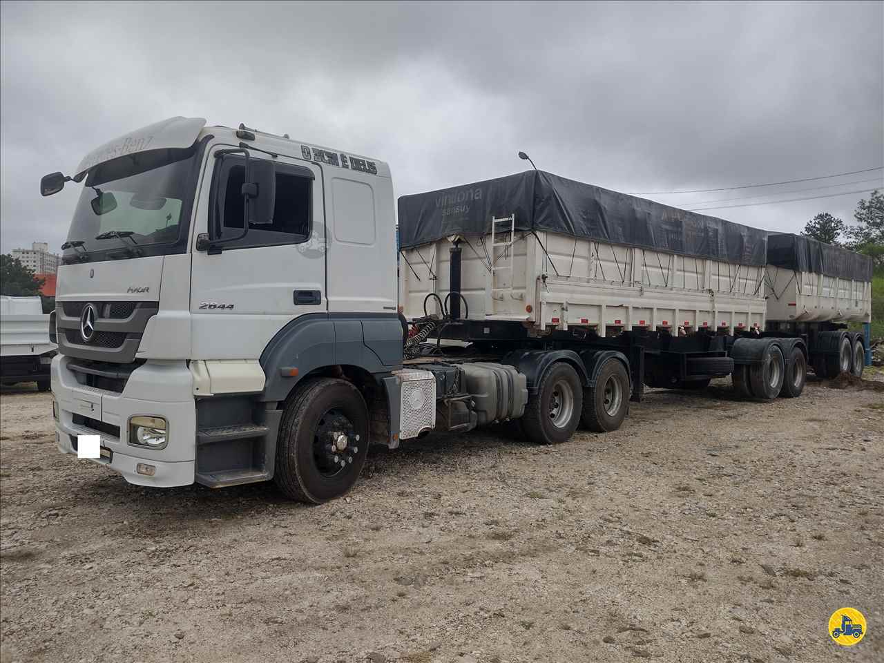 CAMINHAO MERCEDES-BENZ MB 2644 Cavalo Mecânico Cavalo 6x4 Vitória Caminhões CURITIBA PARANÁ PR