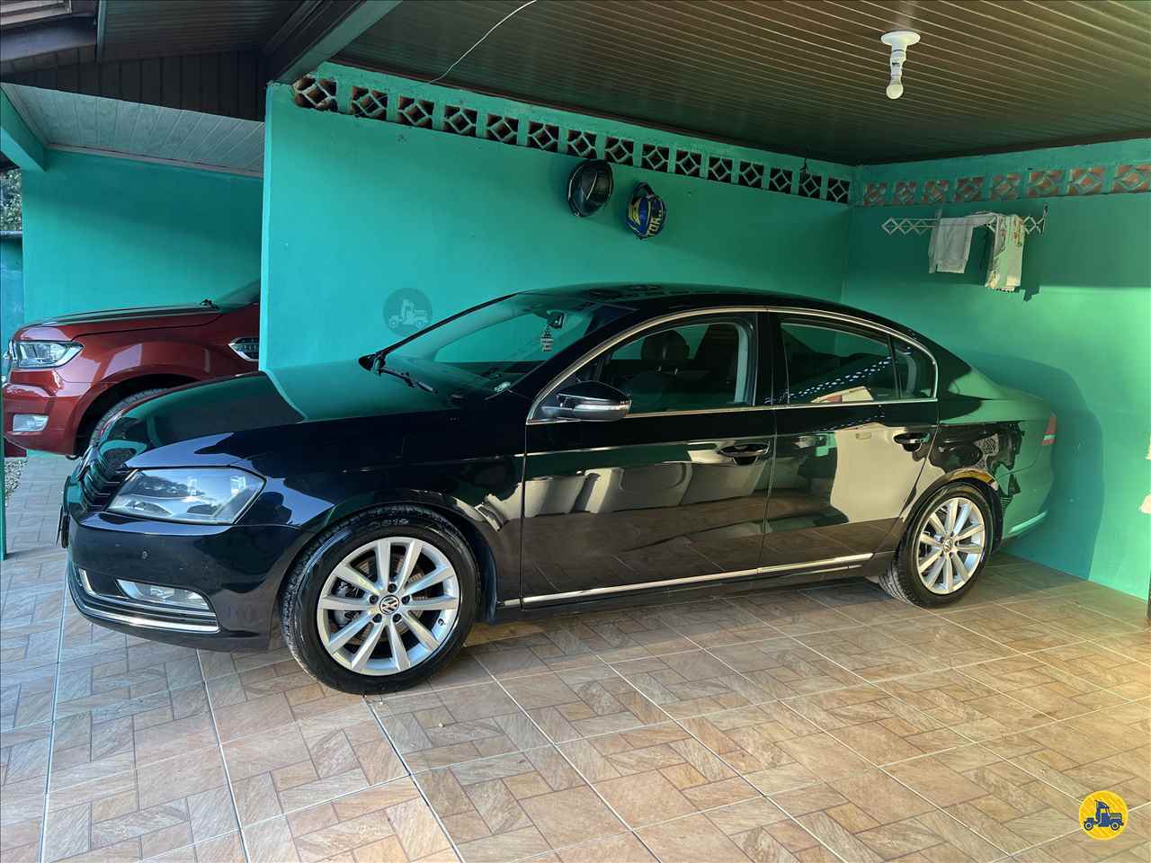 CARRO VW - Volkswagen Passat 2.0 TSI Vitória Caminhões CURITIBA PARANÁ PR
