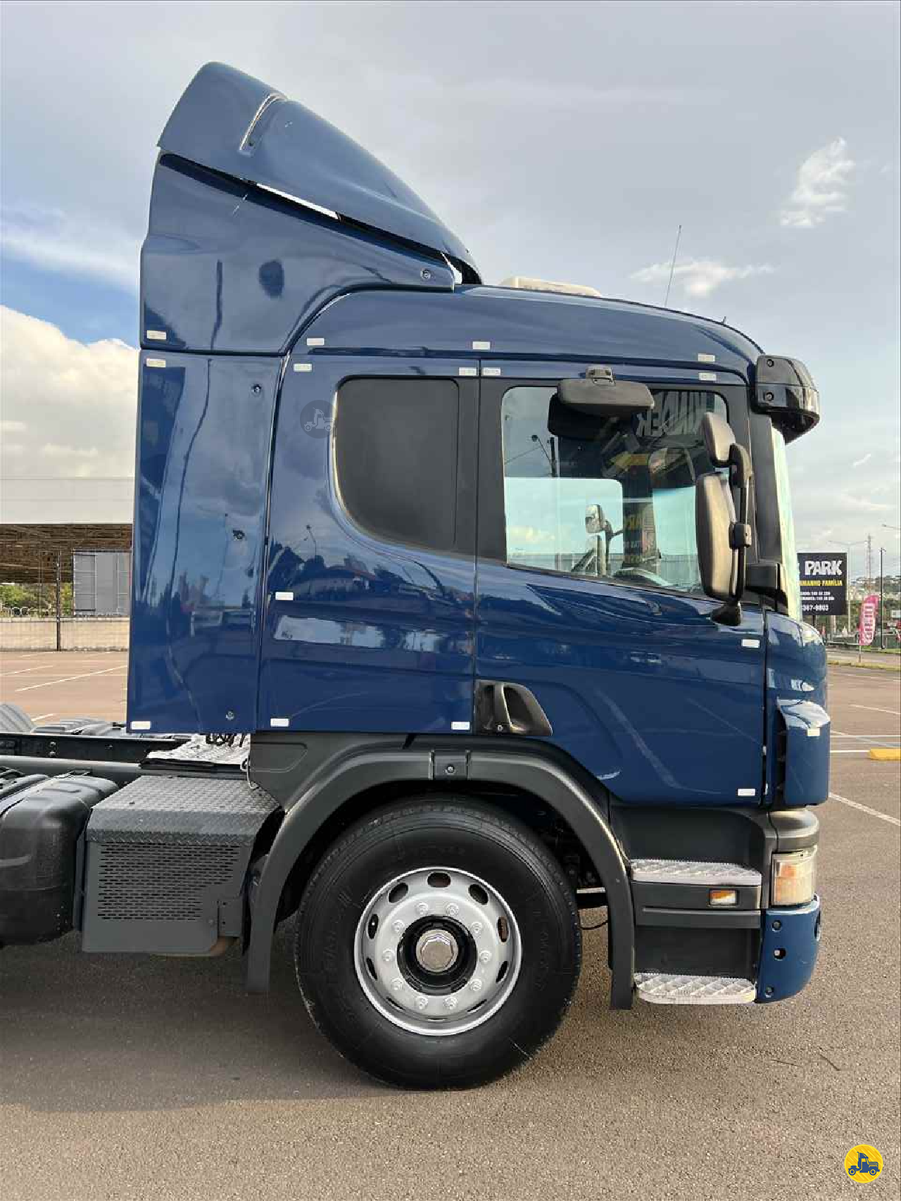 CAMINHAO SCANIA SCANIA P340 Cavalo Mecânico Cavalo 6x2 Vitória Caminhões CURITIBA PARANÁ PR