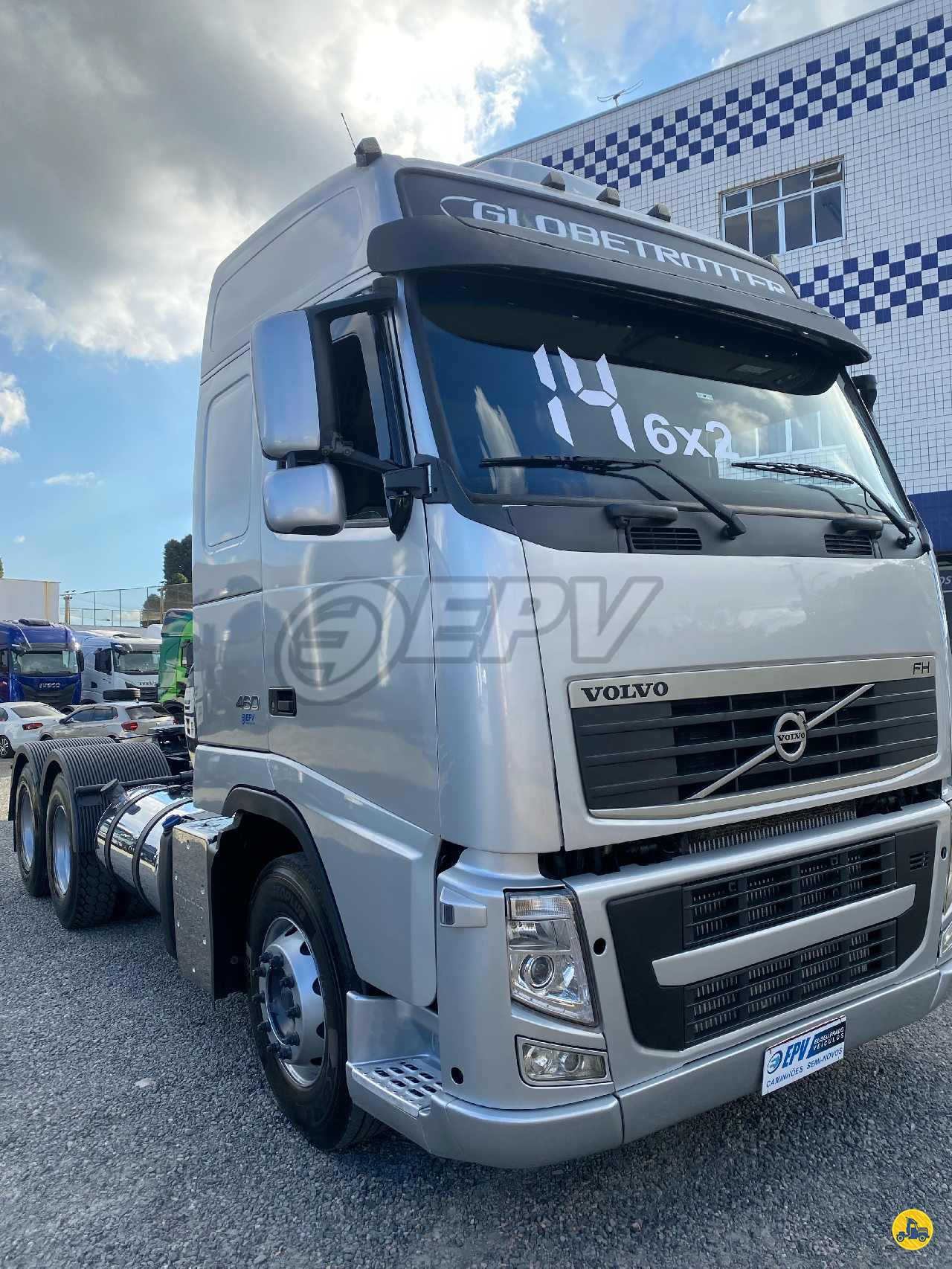 CAMINHAO VOLVO VOLVO FH 460 Cavalo Mecânico Cavalo 6x2 EPV Veículos CURITIBA PARANÁ PR