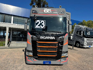 SCANIA R450