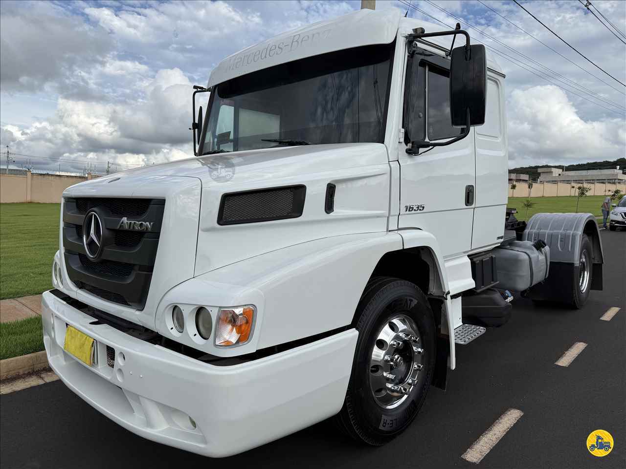 CAMINHAO MERCEDES-BENZ MB 1635 Cavalo Mecânico Cavalo 4x2 Km 307 Caminhões RIBEIRAO PRETO SÃO PAULO SP