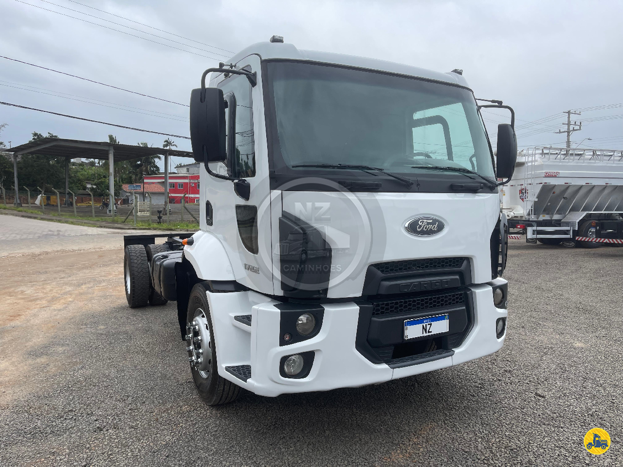 CAMINHAO FORD CARGO 1722 Chassis Toco 4x2 NZ Veículos e Caminhões ICARA SANTA CATARINA SC