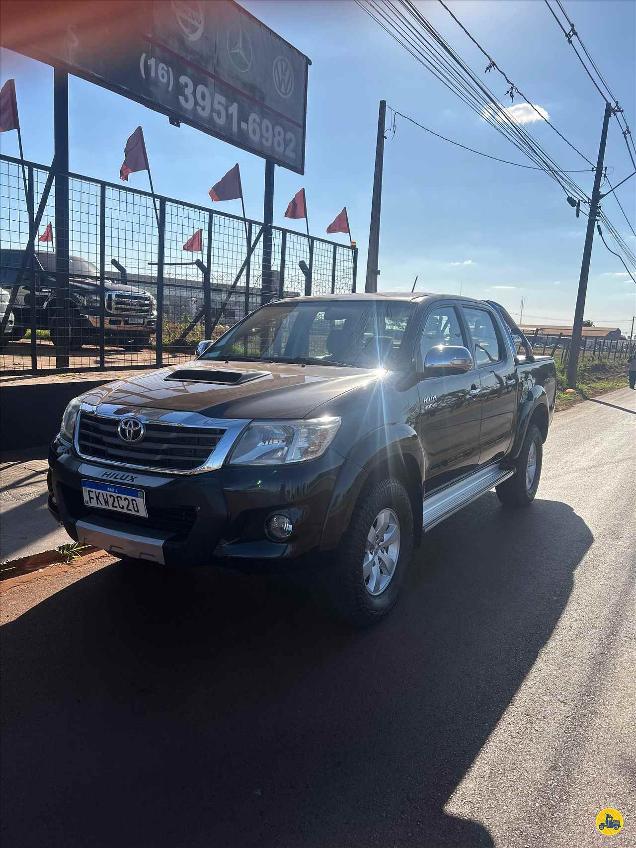 CARRO TOYOTA Hilux 3.0 SRV Ravel Trucks CRAVINHOS SÃO PAULO SP