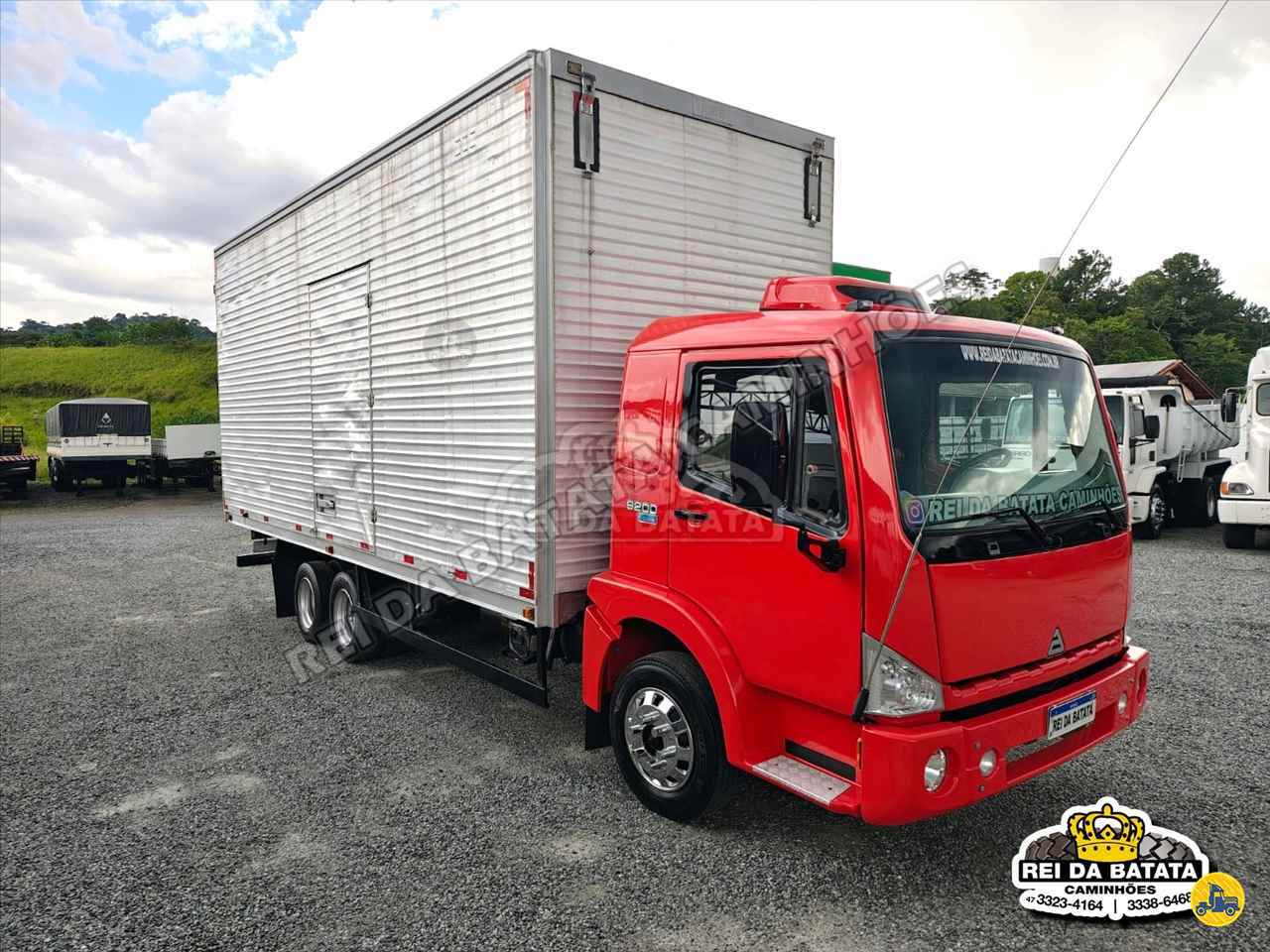 CAMINHAO AGRALE AGRALE 9200 Baú Furgão 3/4 6x2 Rei da Batata Caminhões BLUMENAU SANTA CATARINA SC