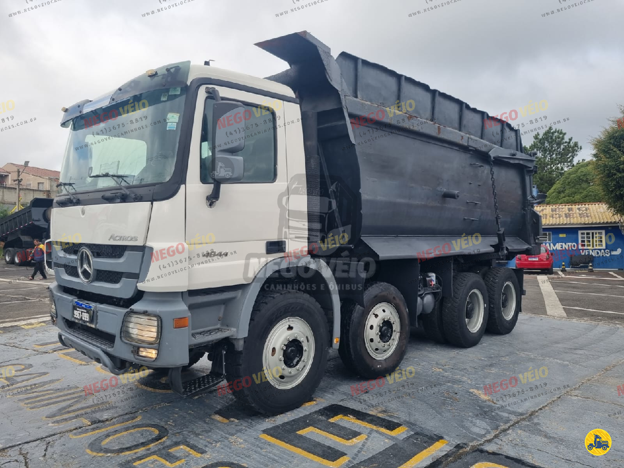 CAMINHAO MERCEDES-BENZ MB 4844 Caçamba Basculante BiTruck 8x4 Nego Véio Caminhões e Ônibus  COLOMBO PARANÁ PR