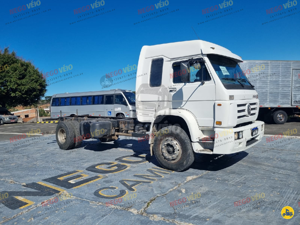 CAMINHAO VOLKSWAGEN VW 17210 Chassis Toco 4x2 Nego Véio Caminhões e Ônibus  COLOMBO PARANÁ PR