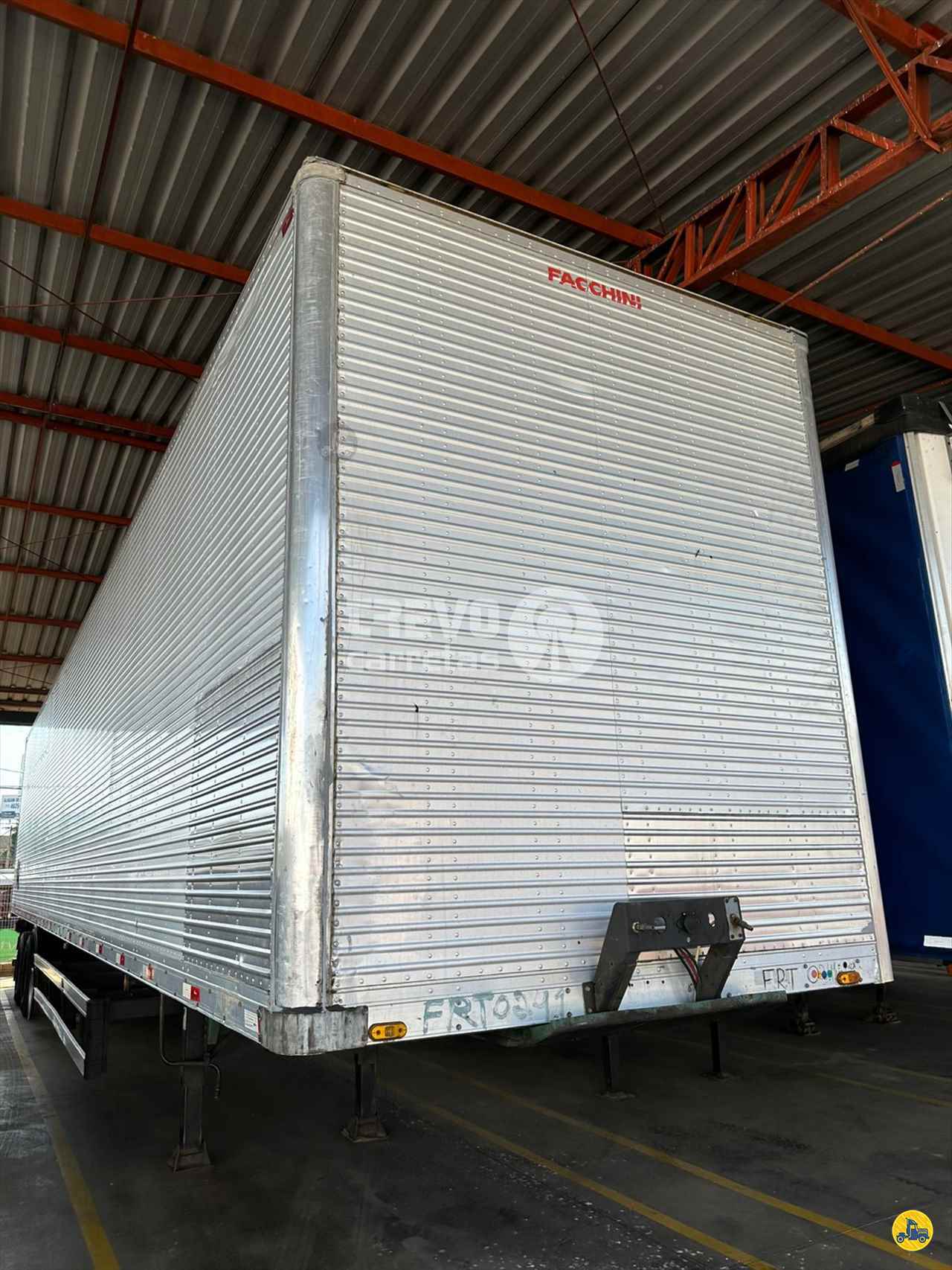 CARRETA SEMI-REBOQUE BAU FURGÃO Trevo Carretas SUMARE SÃO PAULO SP
