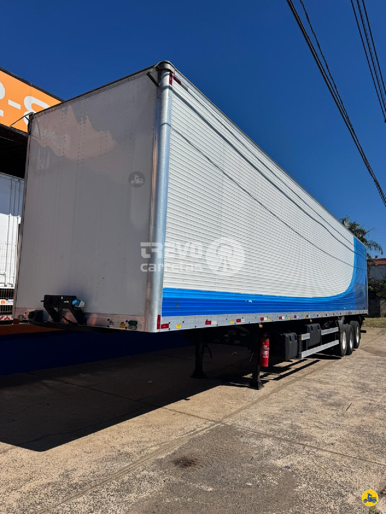 CARRETA SEMI-REBOQUE BAU FURGÃO Trevo Carretas SUMARE SÃO PAULO SP