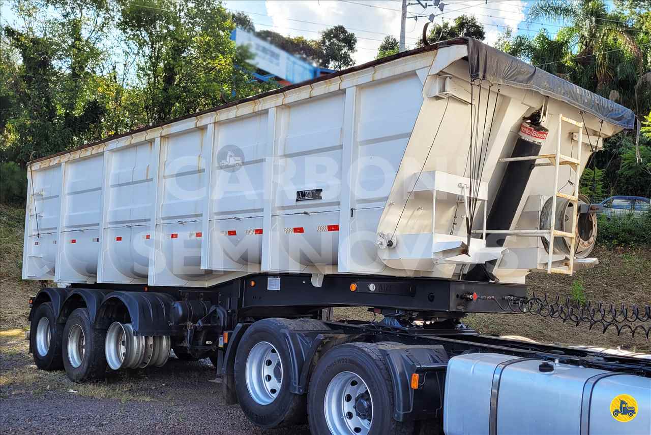 CARRETA SEMI-REBOQUE BASCULANTE Carboni Iveco VIDEIRA SANTA CATARINA SC