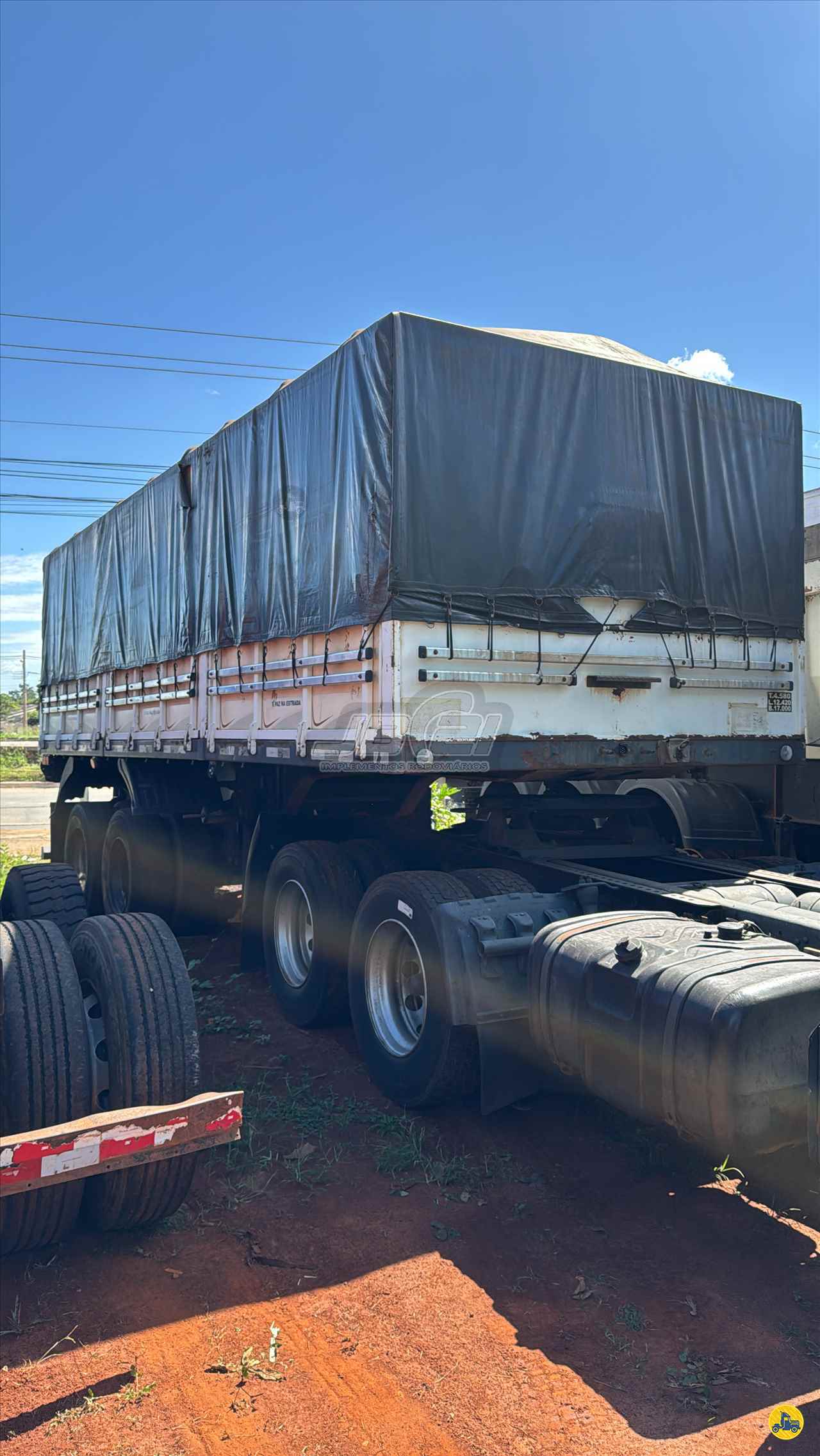 GRANELEIRO de JB 21 Implementos Rodoviários