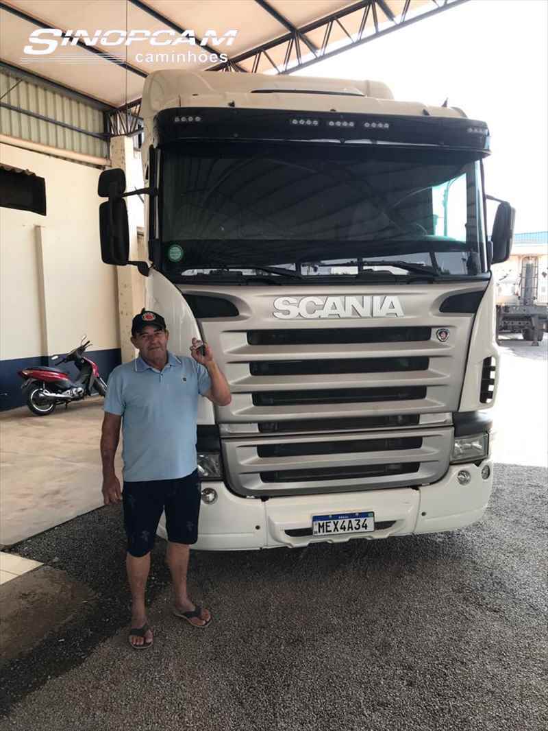 E esse lindo Scania G-380 6x2 2008, foi adquirido pelo nosso cliente Elton Luiz dos Santos e seu filho Gabriel Utzig, desejamos muito sucesso. Obrigado pela confiança na Sinopcam Caminhões.