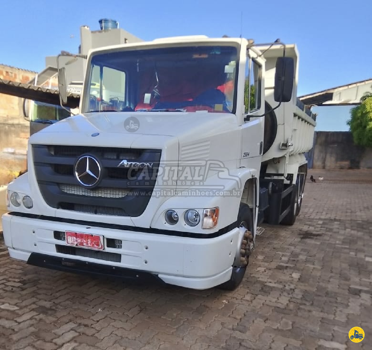 CAMINHAO MERCEDES-BENZ MB 2324 Caçamba Basculante Truck 6x2 Capital Caminhões - Implementos Rodoviários - Novos e Usados LUZIANIA GOIAS GO