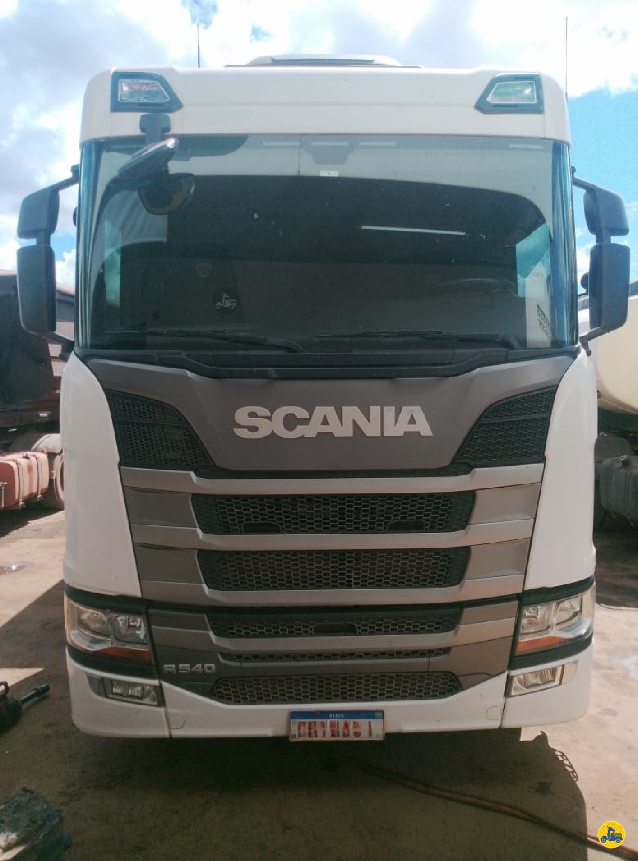 CAMINHAO SCANIA SCANIA R540 Cavalo Mecânico Cavalo 6x4 Capital Caminhões - Implementos Rodoviários - Novos e Usados LUZIANIA GOIAS GO