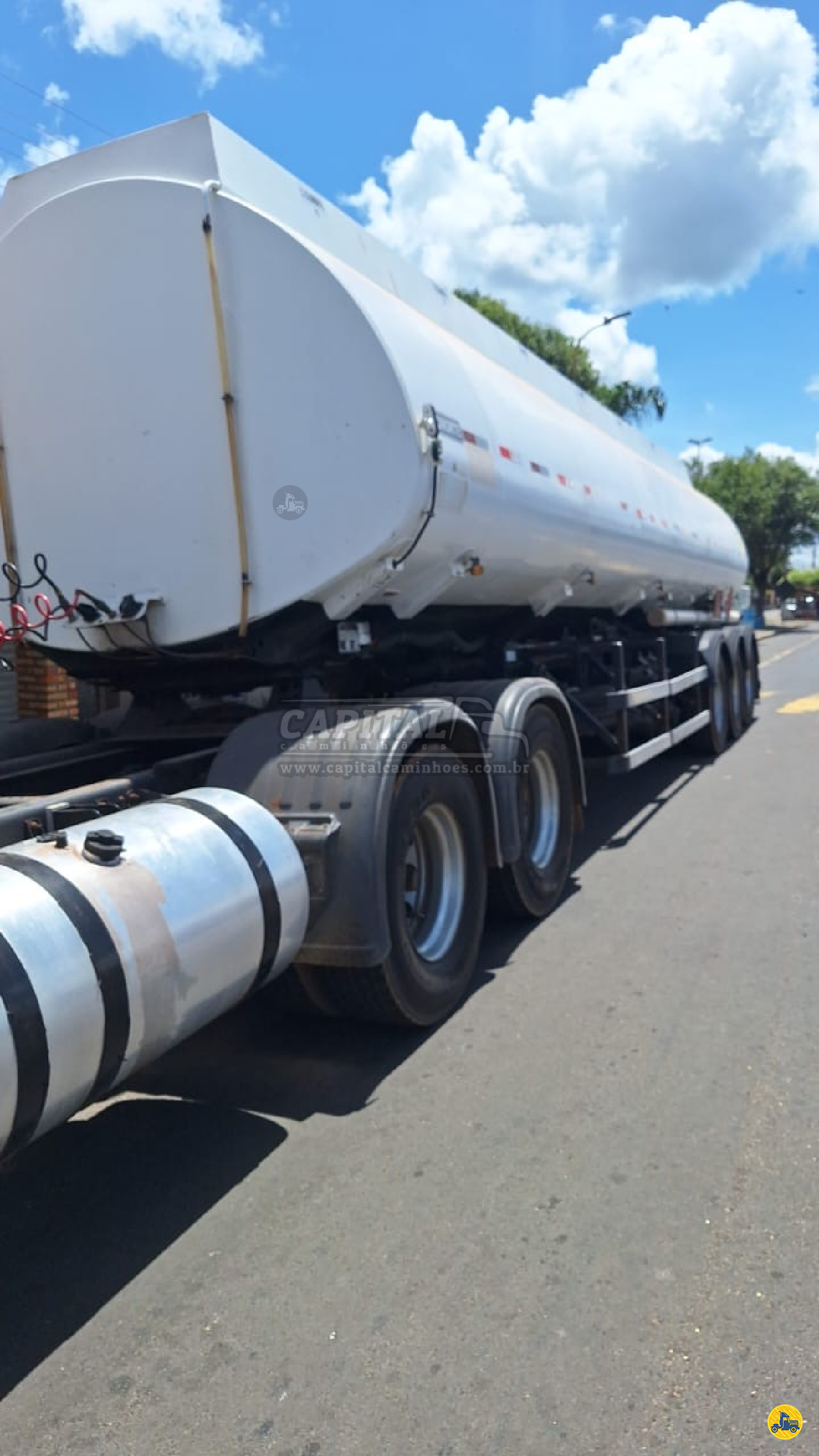 CARRETA BITREM TANQUE AÇO Capital Caminhões - Implementos Rodoviários - Novos e Usados LUZIANIA GOIAS GO