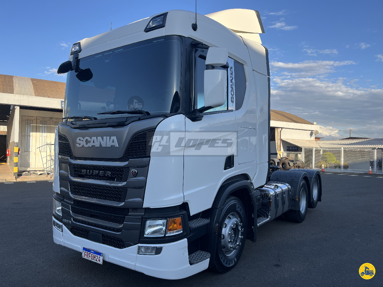 SCANIA R460 de P. B. Lopes - Scania - Maringá PR