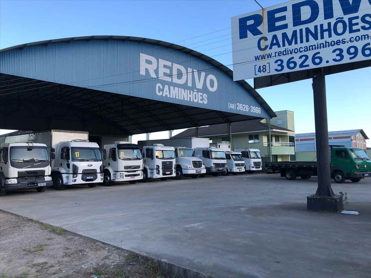 Foto da Loja da Redivo Caminhões