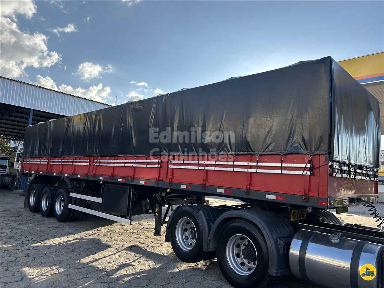 CARRETA SEMI-REBOQUE GRANELEIRO Edmilson Caminhões Itajubá MG ITAJUBA MINAS GERAIS MG