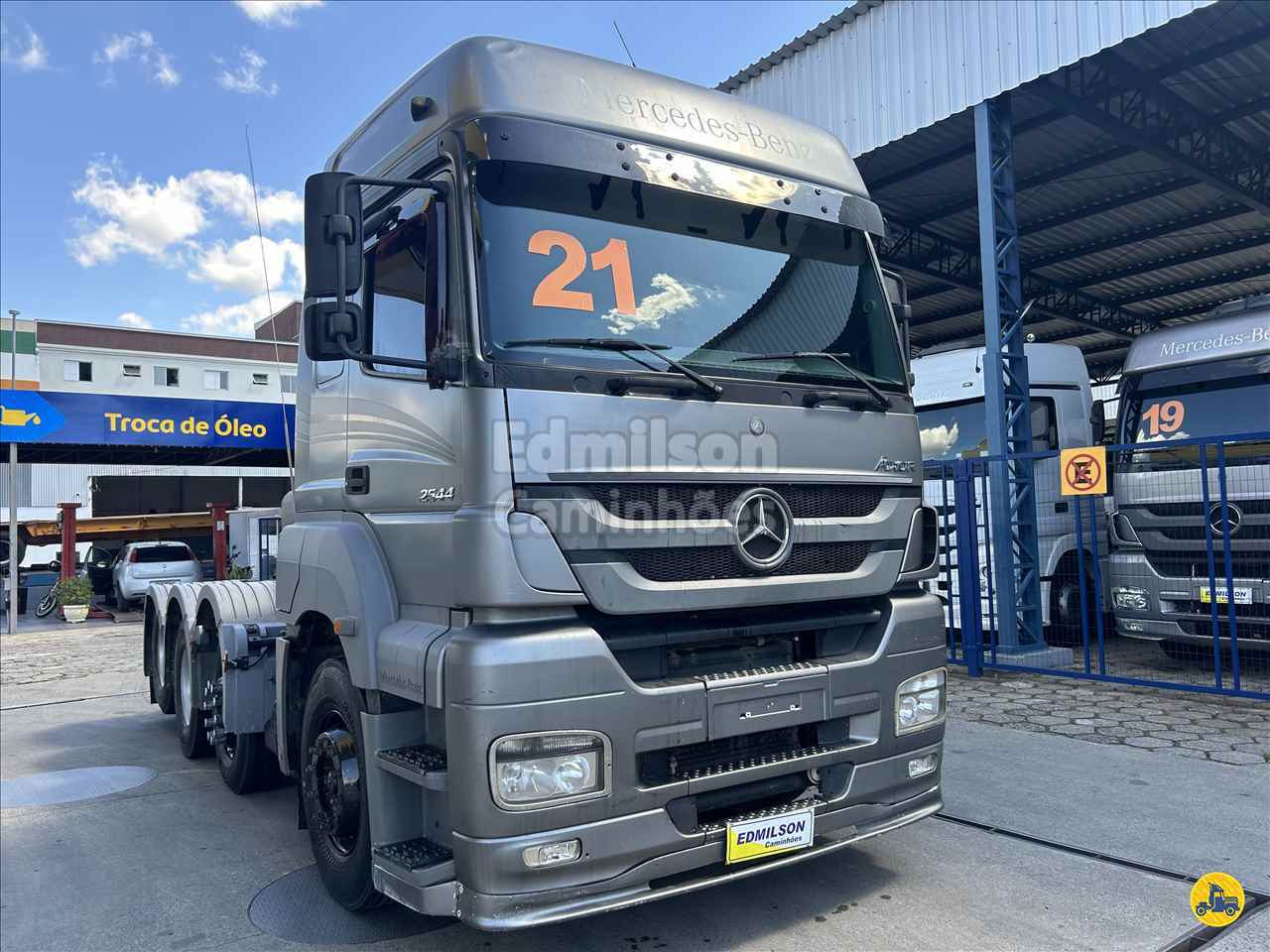 CAMINHAO MERCEDES-BENZ MB 2544 Conjunto Cavalo 8x2 Edmilson Caminhões Itajubá MG ITAJUBA MINAS GERAIS MG