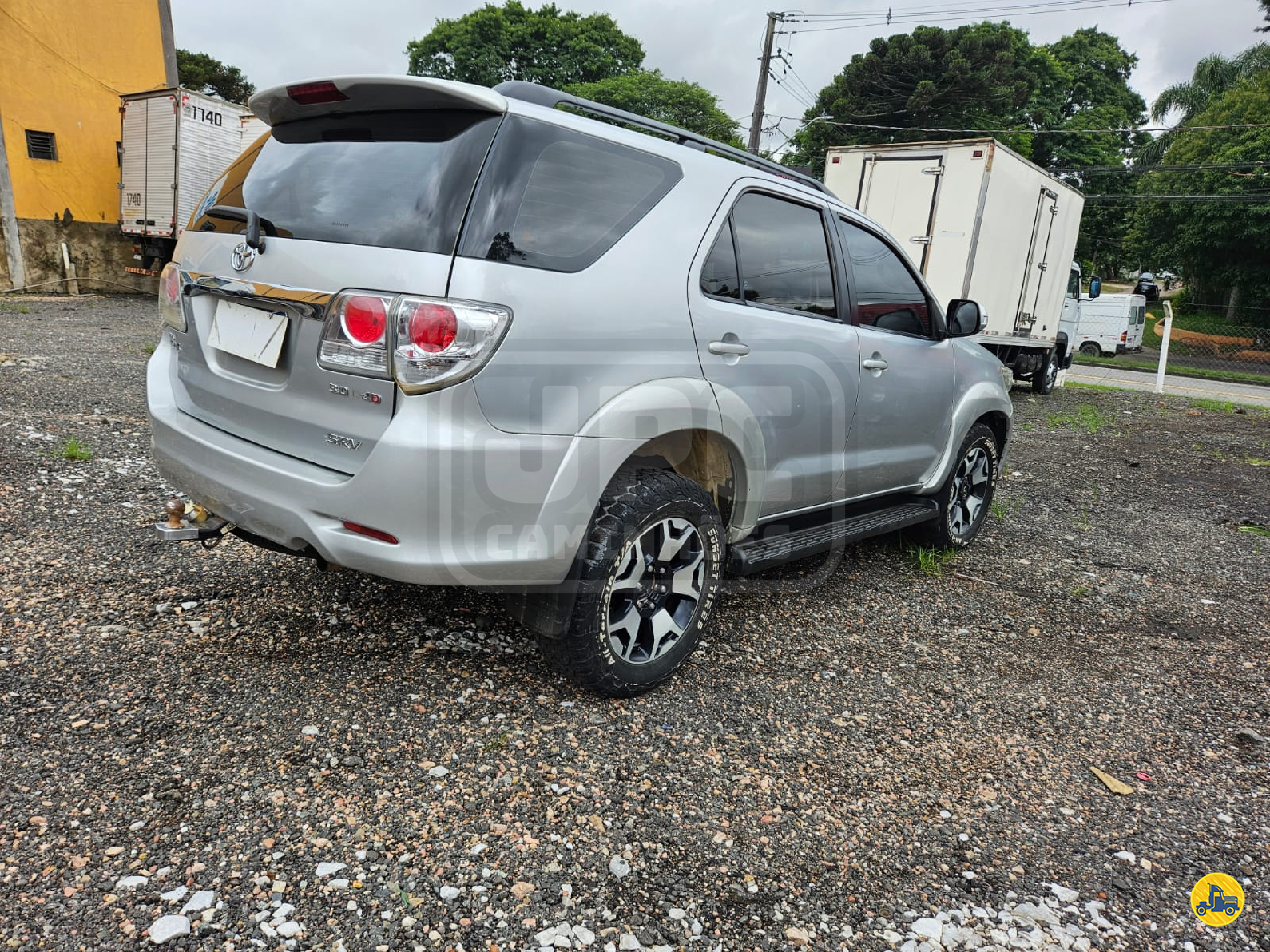 CARRO TOYOTA Hilux SW4 4.0 SRV JPC Caminhões CURITIBA PARANÁ PR