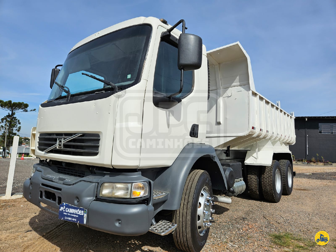 CAMINHAO VOLVO VOLVO VM 260 JPC Caminhões CURITIBA PARANÁ PR