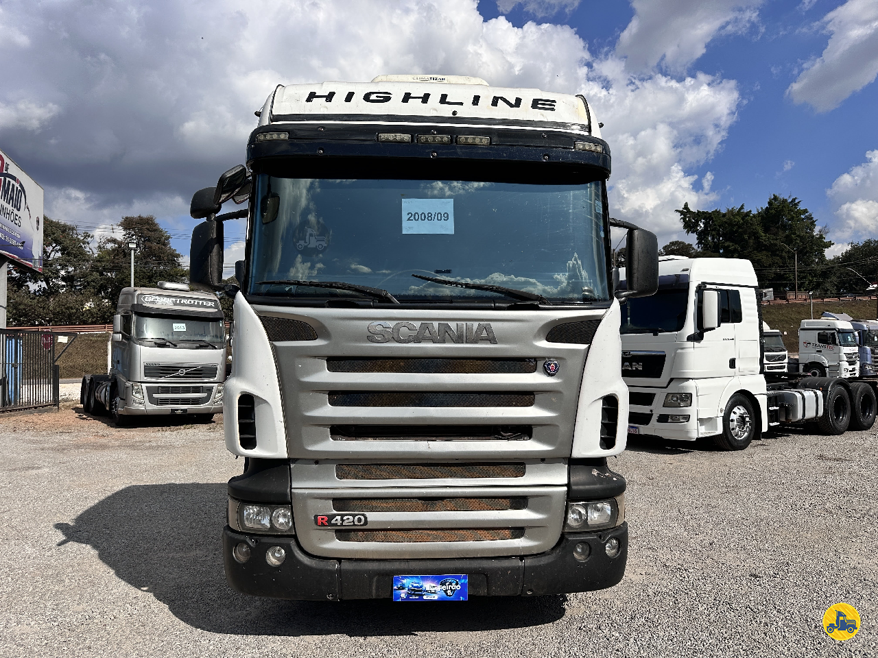SCANIA R420 de 13 de Maio Caminhões