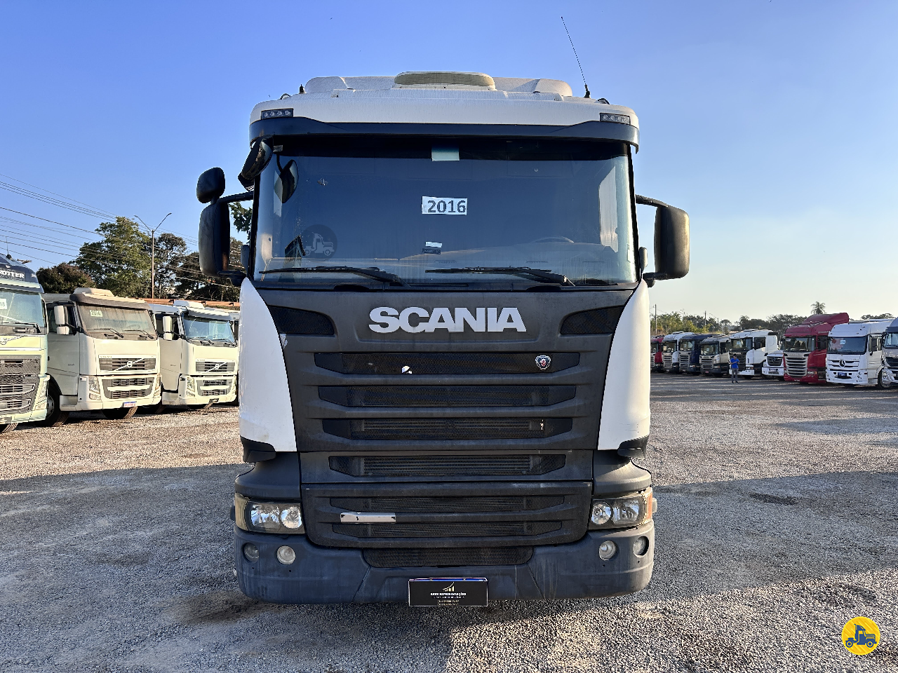 SCANIA R440 de 13 de Maio Caminhões
