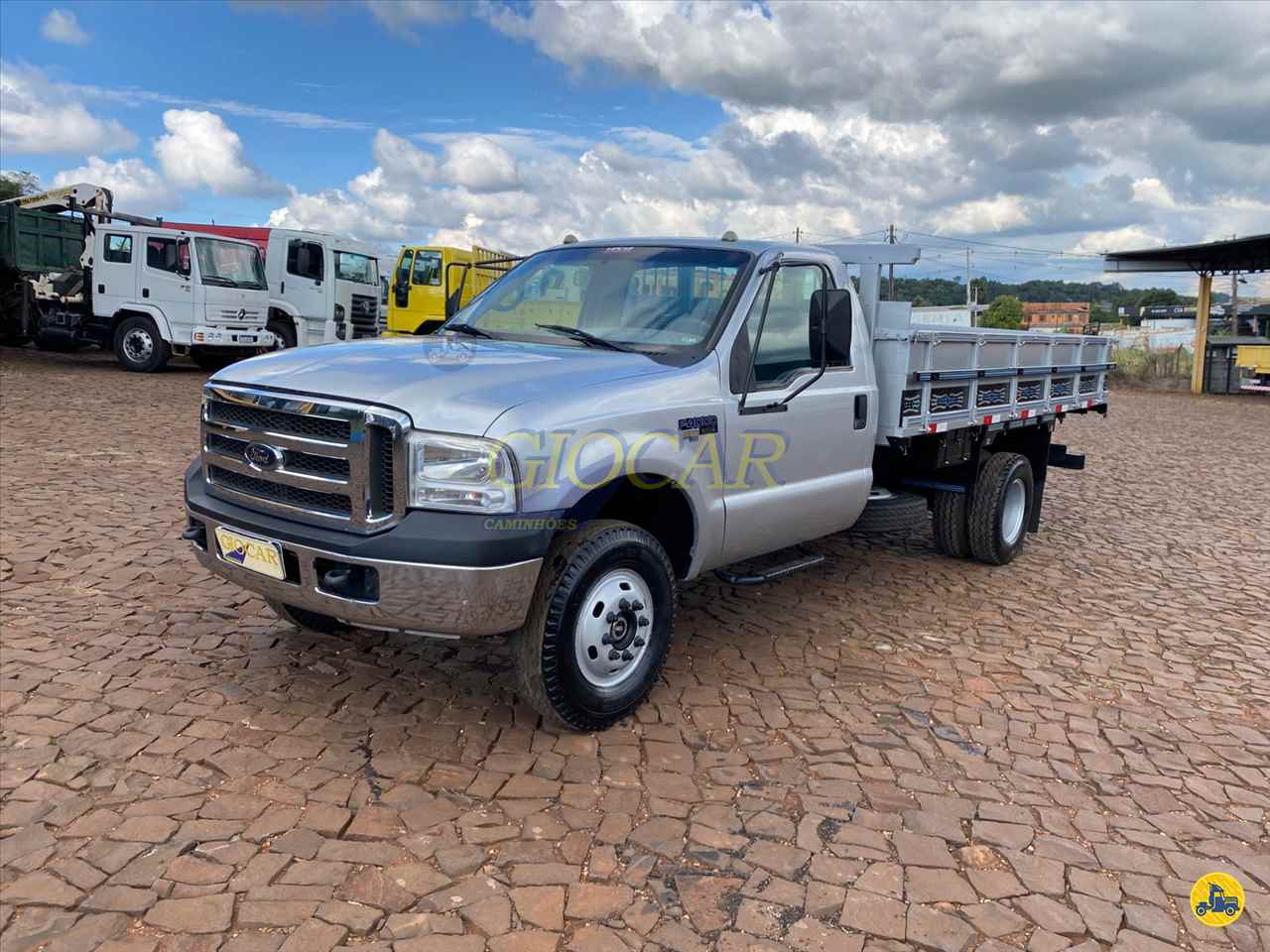 CAMINHAO FORD F4000 Grade Baixa 3/4 4x4 Giocar Caminhões PATO BRANCO PARANÁ PR