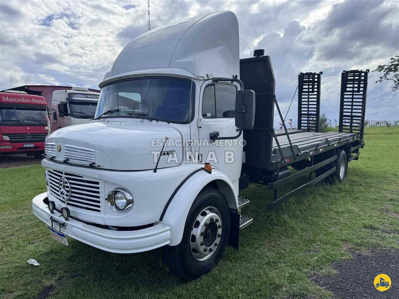 CAMINHAO MERCEDES-BENZ MB 1113 Plataforma Toco 4x2 Estacionamento Tanabi TANABI SÃO PAULO SP