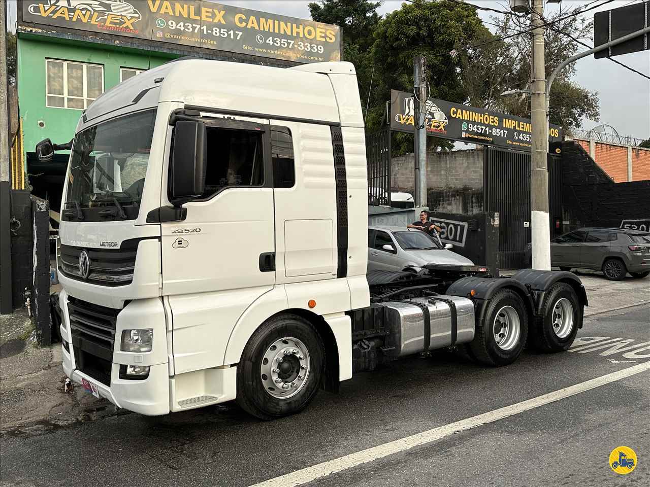 CAMINHAO VOLKSWAGEN VW 29520 Cavalo Mecânico Cavalo 6x4 Vanlex Caminhões SAO BERNARDO DO CAMPO SÃO PAULO SP