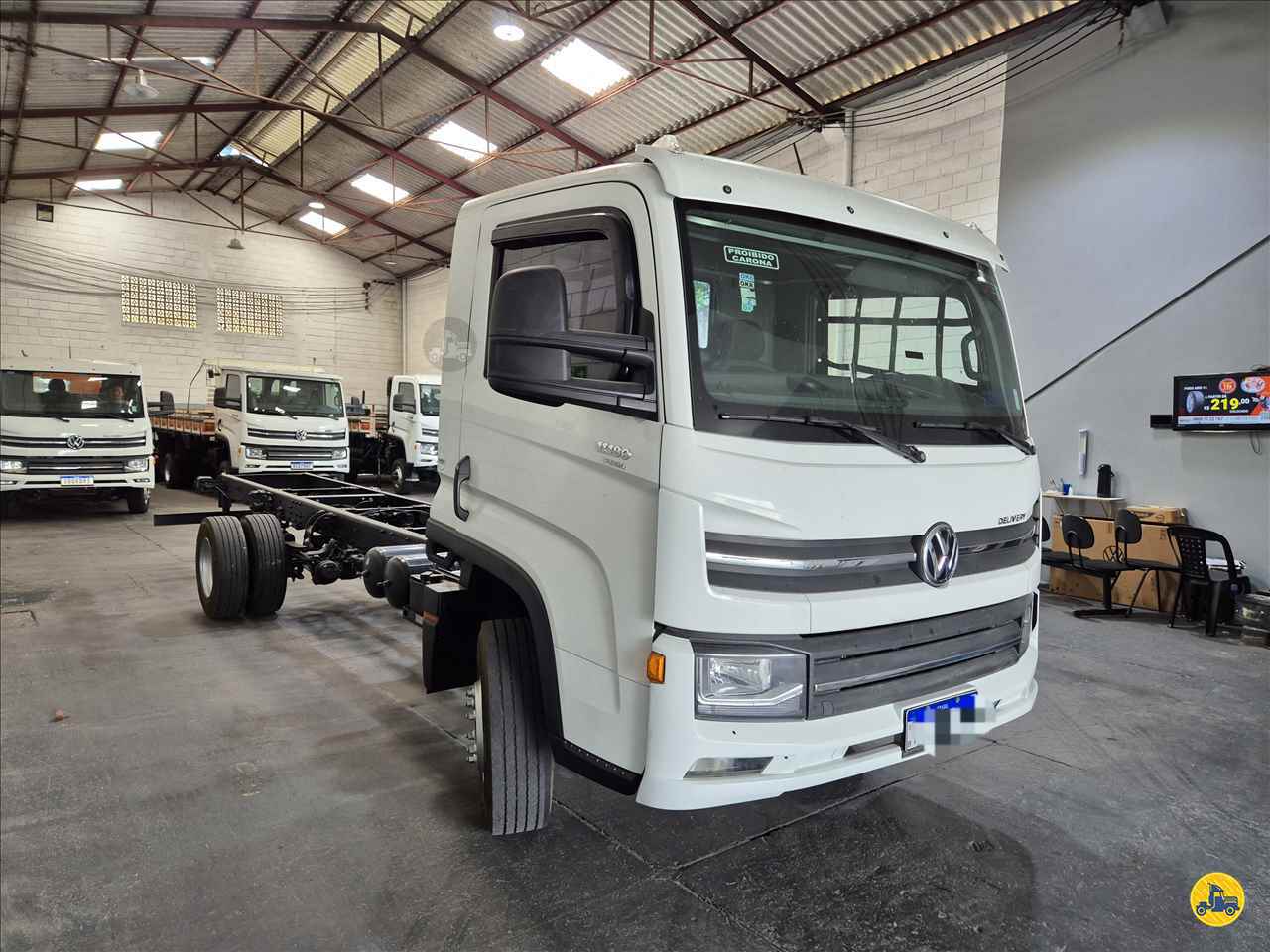 CAMINHAO VOLKSWAGEN VW 11180 Chassis 3/4 4x2 Vanlex Caminhões SAO BERNARDO DO CAMPO SÃO PAULO SP