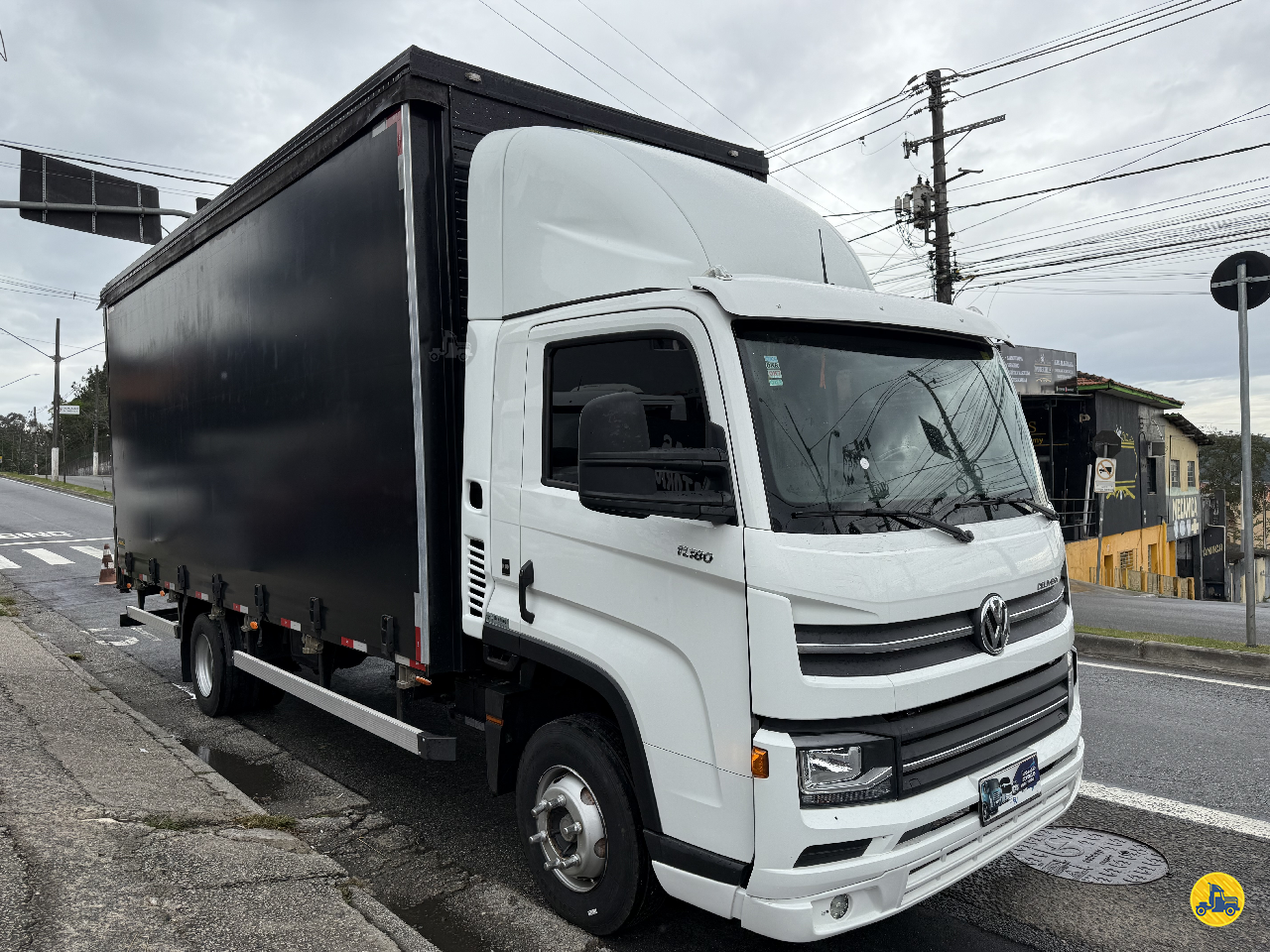 CAMINHAO VOLKSWAGEN VW 11180 Baú Sider 3/4 4x2 Vanlex Caminhões SAO BERNARDO DO CAMPO SÃO PAULO SP