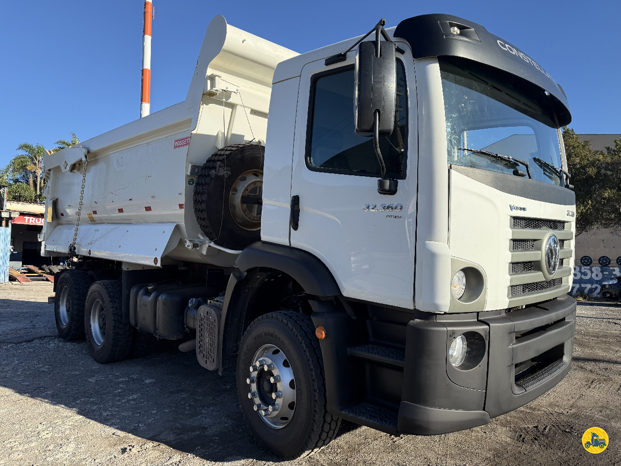 CAMINHAO VOLKSWAGEN VW 32360 Caçamba Basculante Truck 6x4 Vanlex Caminhões SAO BERNARDO DO CAMPO SÃO PAULO SP