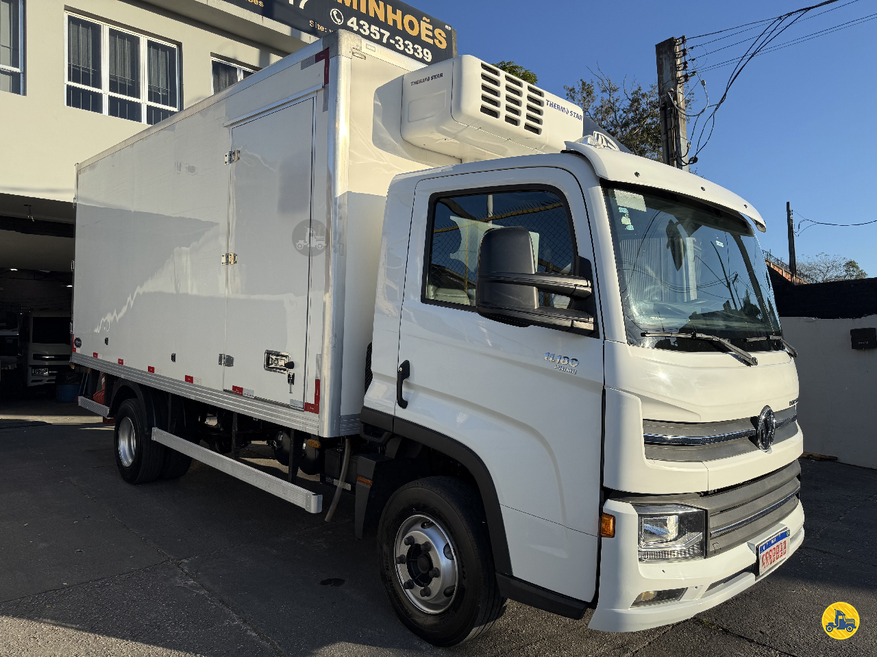 CAMINHAO VOLKSWAGEN VW 11180 Baú Frigorífico 3/4 4x2 Vanlex Caminhões SAO BERNARDO DO CAMPO SÃO PAULO SP