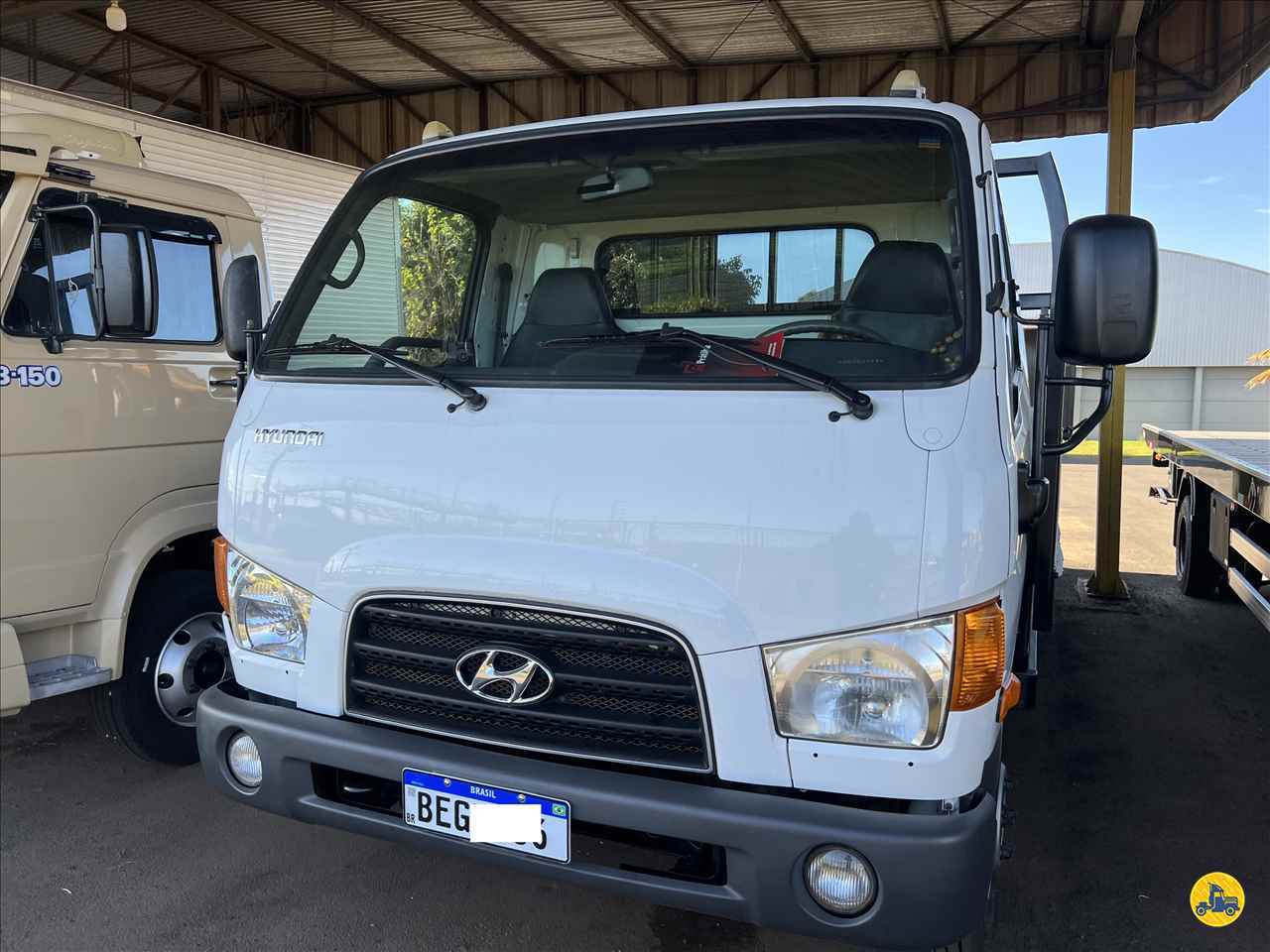 CAMINHAO HYUNDAI HD80 Carga Seca 3/4 4x2 Estacionamento Gaúcho ARAPONGAS PARANÁ PR