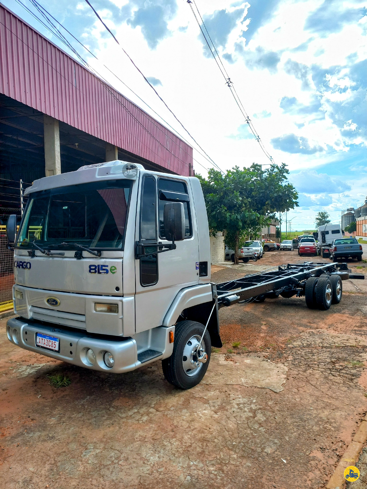 CAMINHAO FORD CARGO 815 Chassis 3/4 6x2 Ademir Caminhões MARILUZ PARANÁ PR