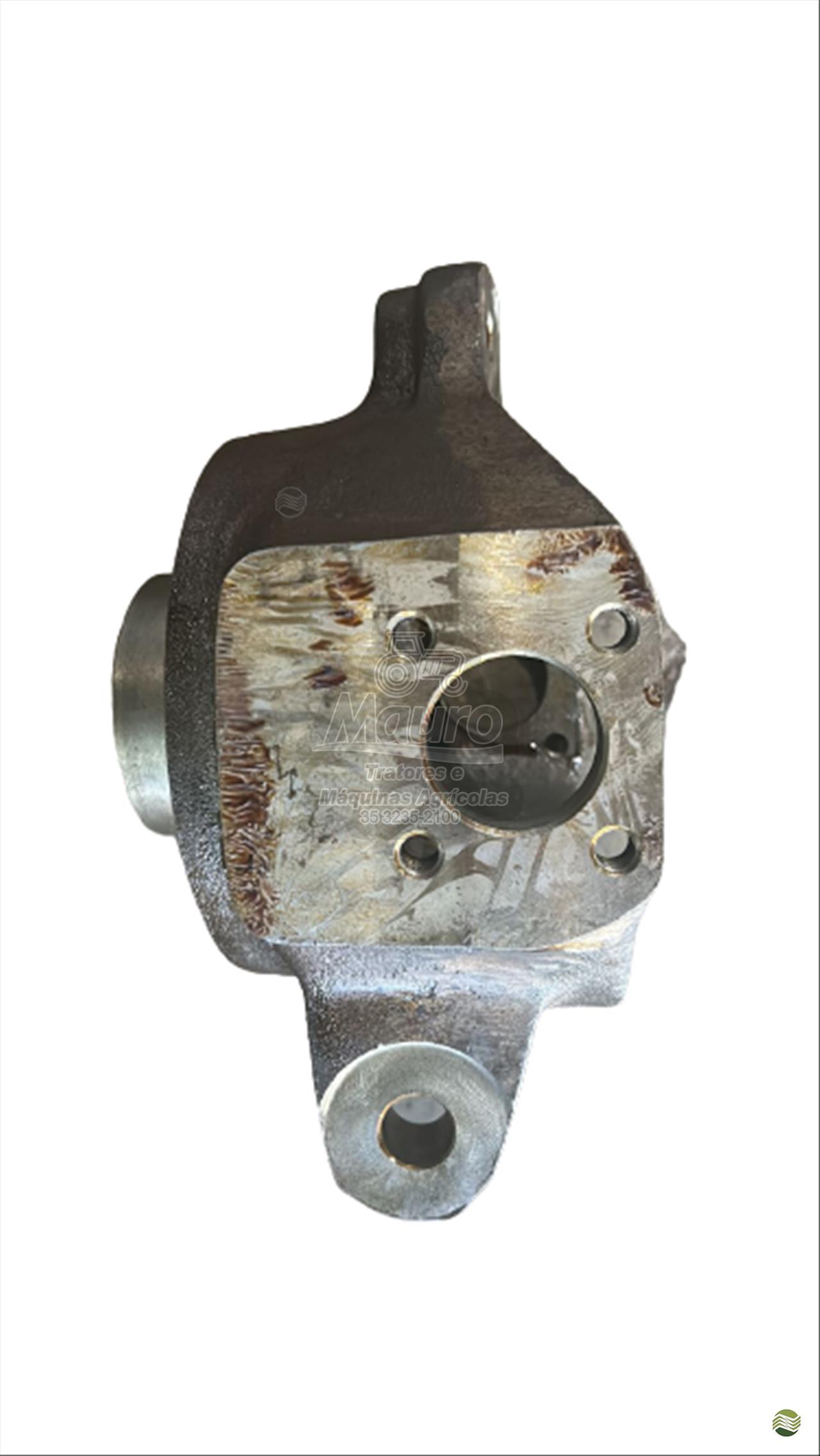81241500 - CARCAÇA DA ARTICULAÇÃO VALMET 685/785 VALTRA BF65/BF75 LD