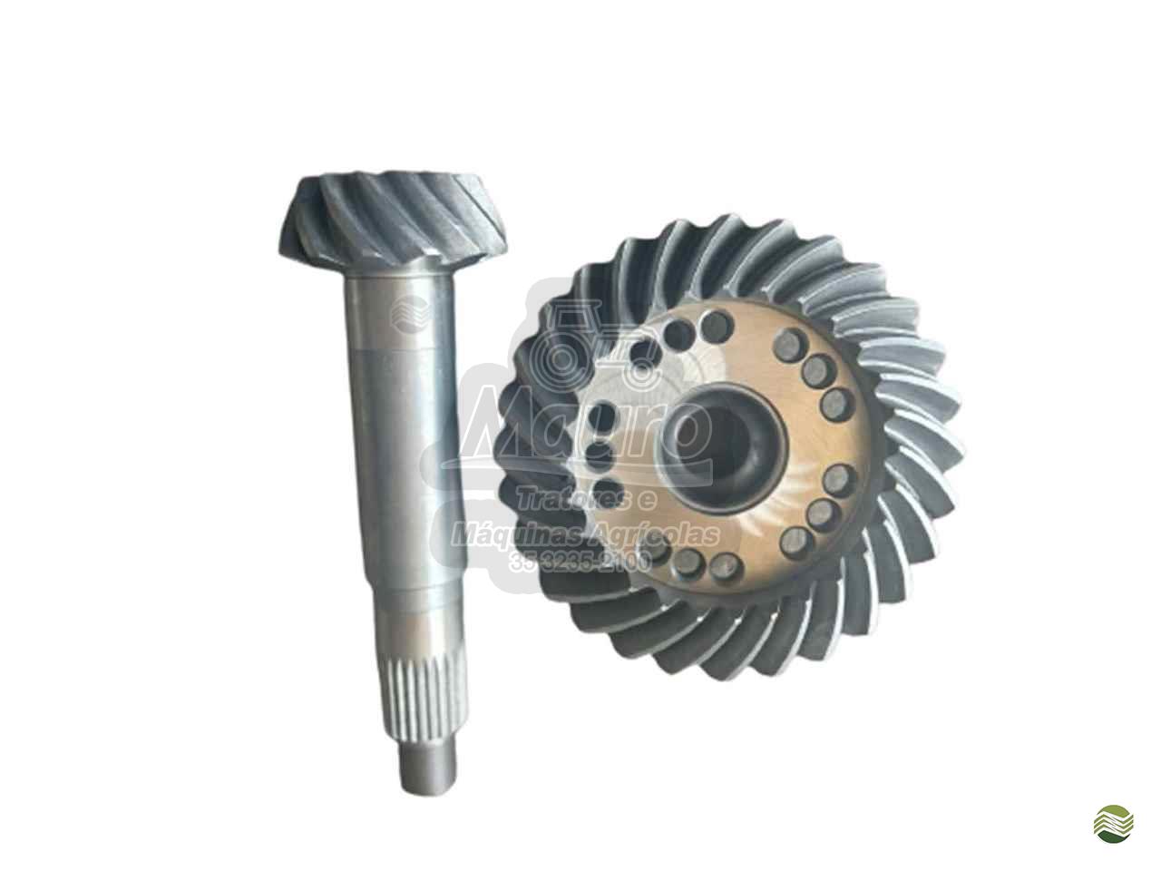 0095252012/048252 - CJ COROA E PINHAO TRACAO ZF 13X28Z MASSEY FERGUSON 265/275/283 
