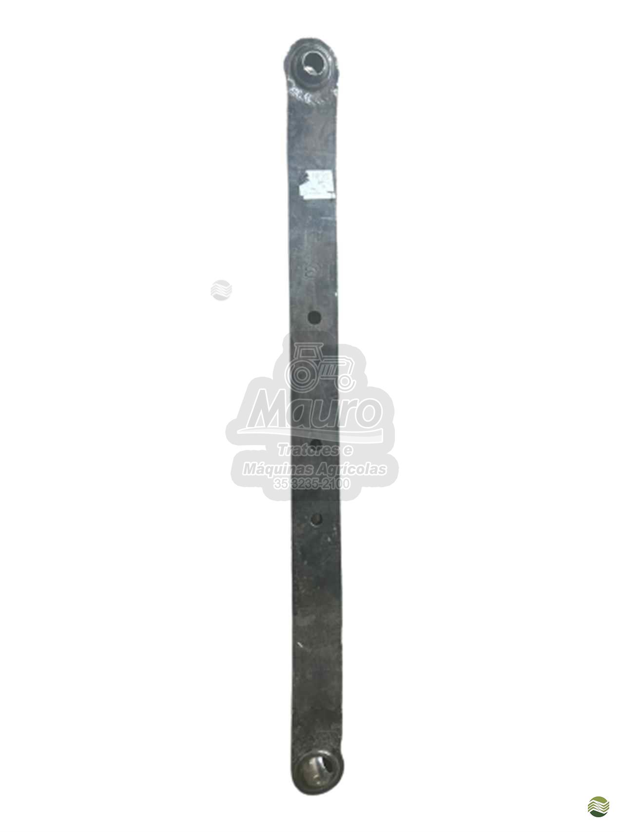 83440600 - BARRA DE ENGATE INFERIOR (BRACO DO LEVANTE) 785C/685C