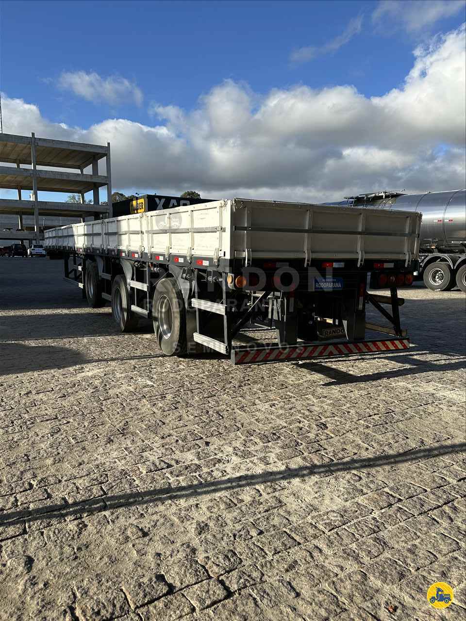 CARRETA SEMI-REBOQUE CARGA SECA Rodoparana - RANDON Curitiba CURITIBA PARANÁ PR