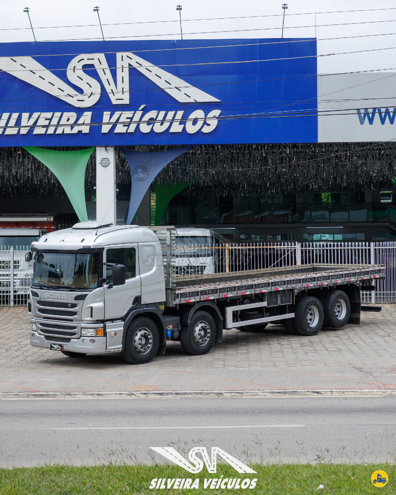 CAMINHAO SCANIA SCANIA P310 Carga Seca BiTruck 8x2 Silveira Veículos PIEDADE SÃO PAULO SP