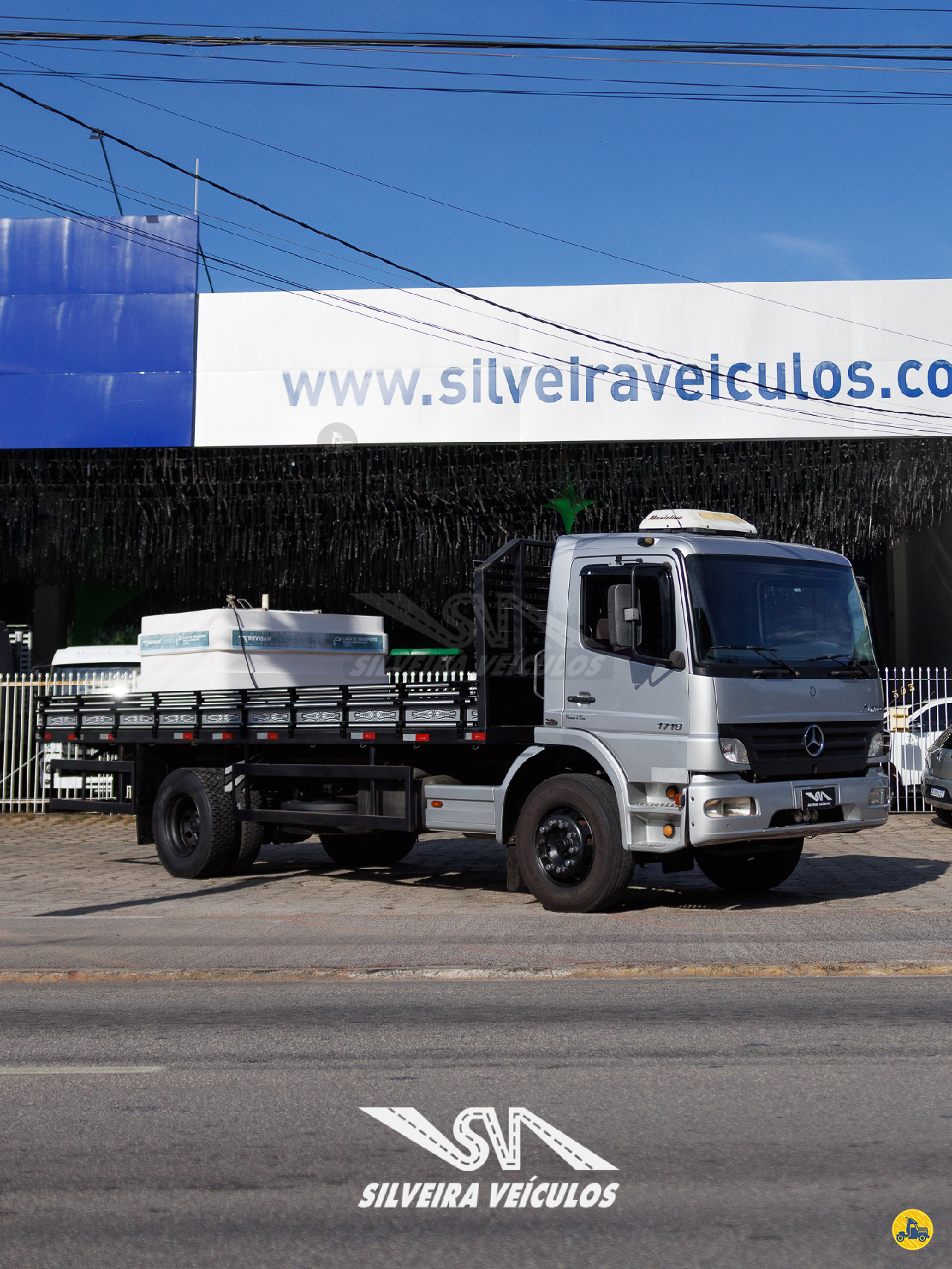 CAMINHAO MERCEDES-BENZ MB 1718 Carga Seca Toco 4x2 Silveira Veículos PIEDADE SÃO PAULO SP