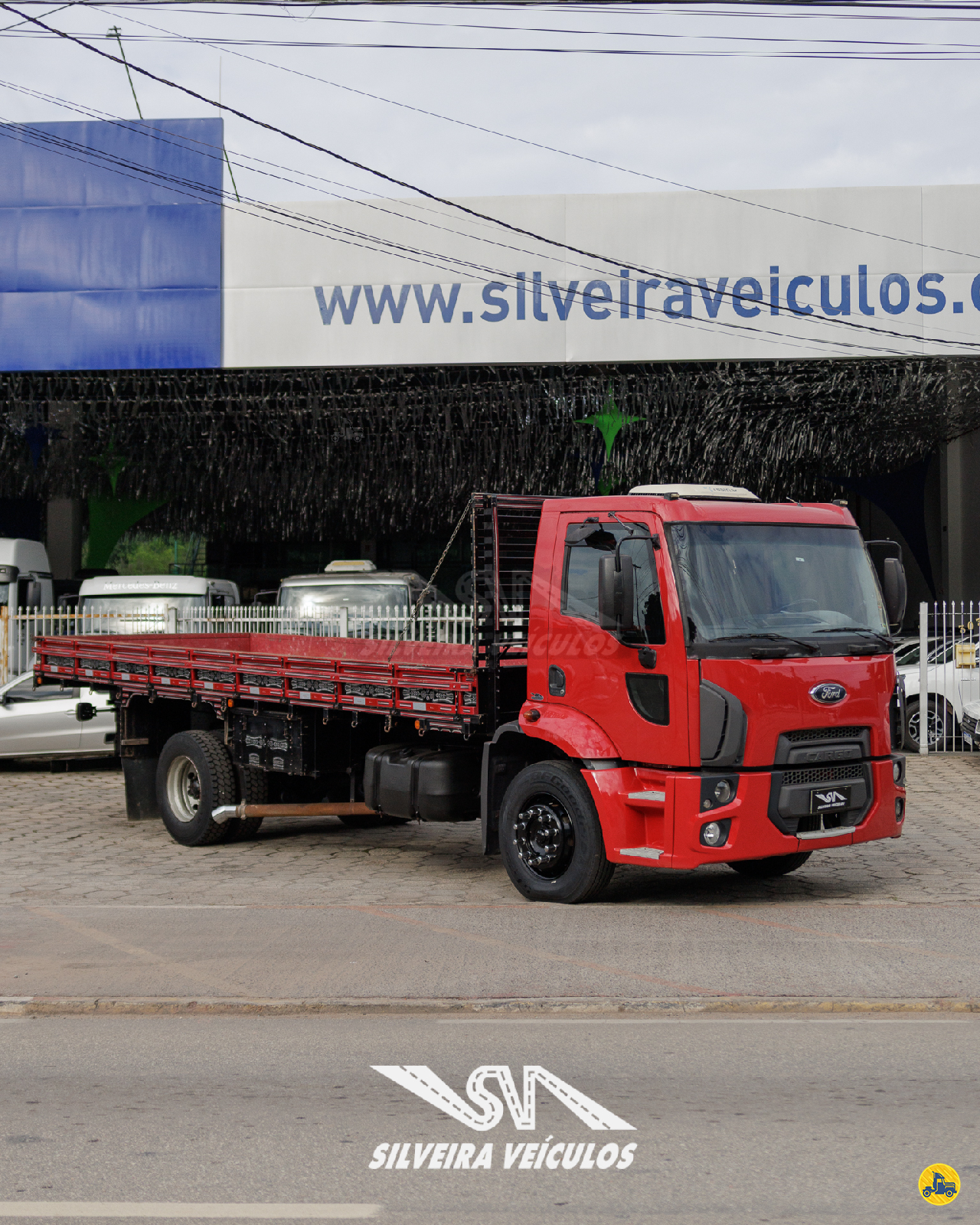 CAMINHAO FORD CARGO 1517 Carga Seca Toco 4x2 Silveira Veículos PIEDADE SÃO PAULO SP