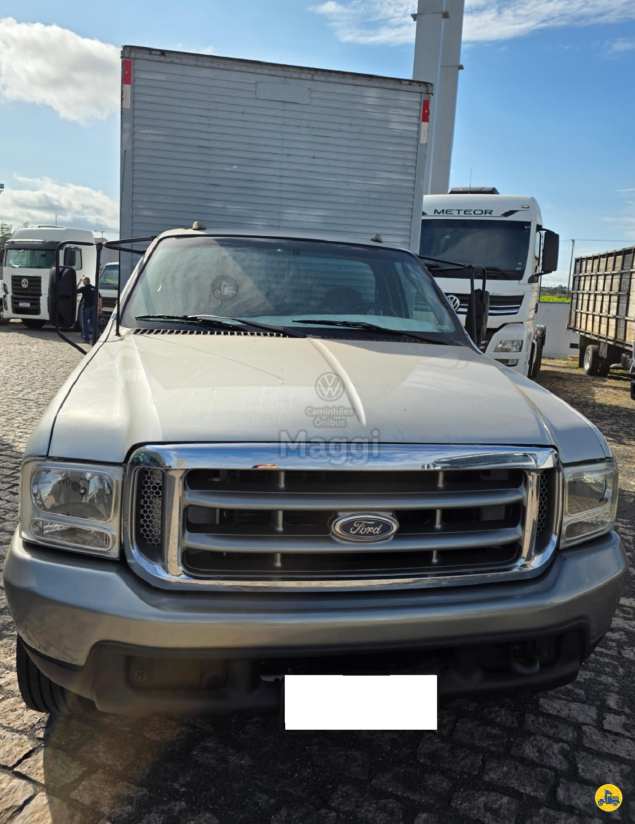 CAMINHAO FORD F4000 Baú Furgão 3/4 4x2 Maggi Caminhões - VW ITU SÃO PAULO SP