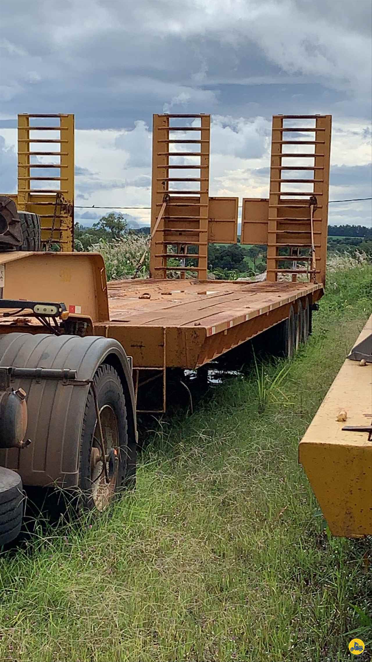 CARRETA SEMI-REBOQUE PRANCHA Reta Lobo Caminhões PIRACICABA SÃO PAULO SP