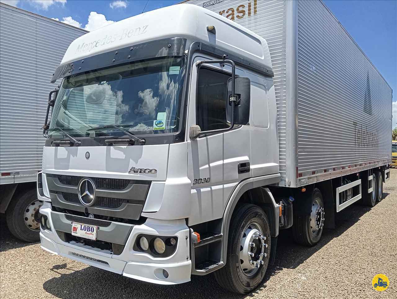 CAMINHAO MERCEDES-BENZ MB 3030 Baú Furgão BiTruck 8x2 Lobo Caminhões PIRACICABA SÃO PAULO SP