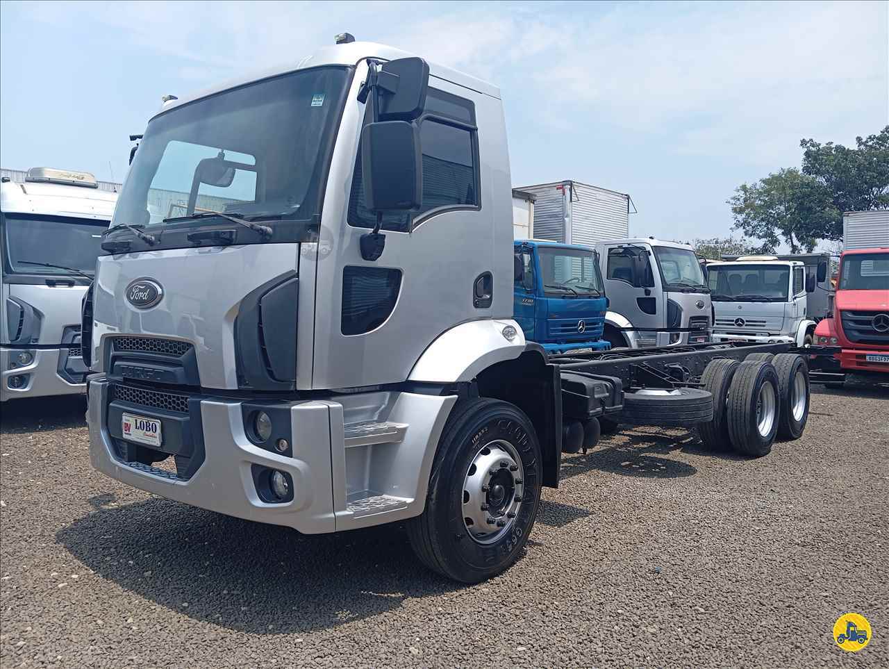 CAMINHAO FORD CARGO 2423 Chassis Truck 6x2 Lobo Caminhões PIRACICABA SÃO PAULO SP