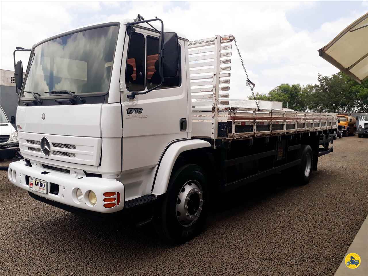 CAMINHAO MERCEDES-BENZ MB 1718 Carga Seca Toco 4x2 Lobo Caminhões PIRACICABA SÃO PAULO SP