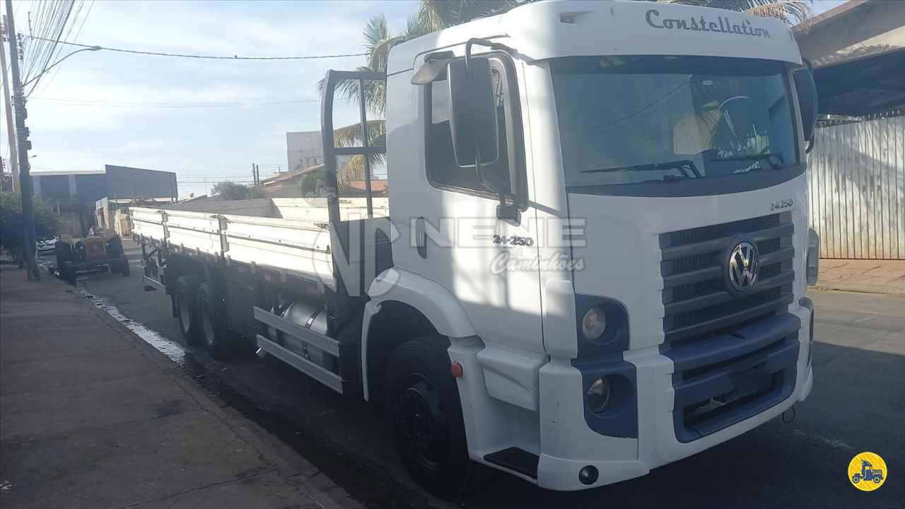 CAMINHAO VOLKSWAGEN VW 24250 Carga Seca Truck 6x2 Nene Caminhões SAO JOAO DA BOA VISTA SÃO PAULO SP