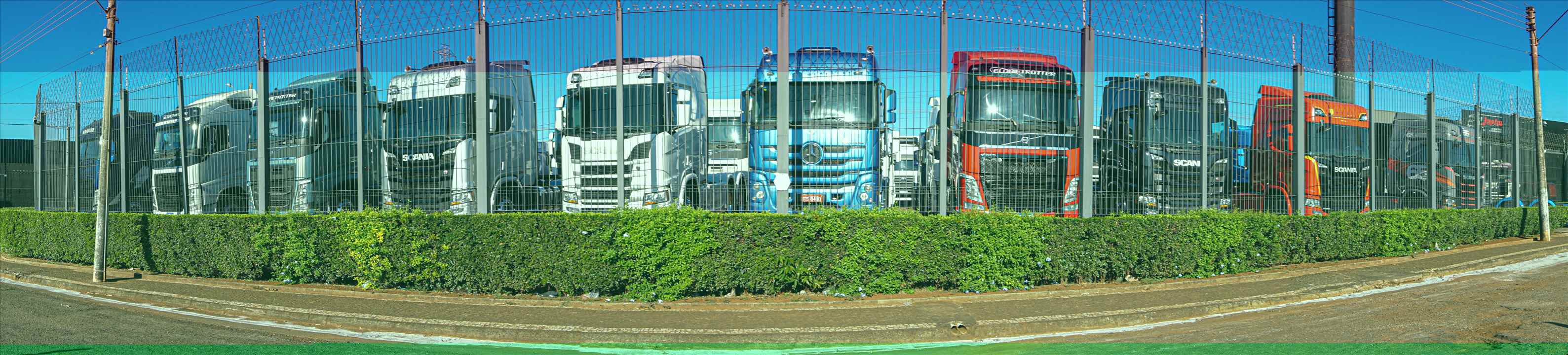 Foto da Loja da 2 Japão Caminhões e Carretas